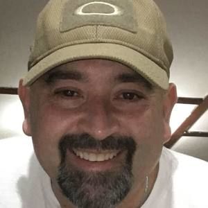 Meet your Posher, Victor